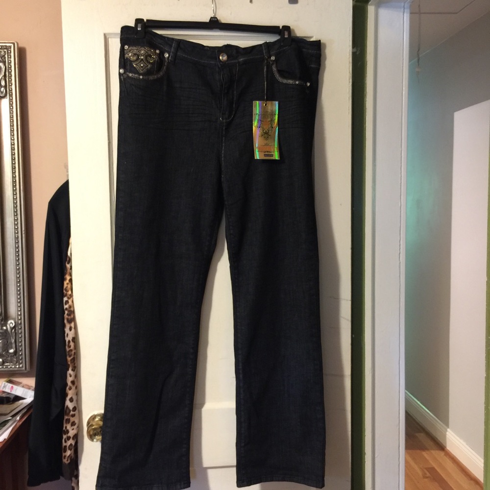 NWT Grace Embellished Dark Wash Jeans